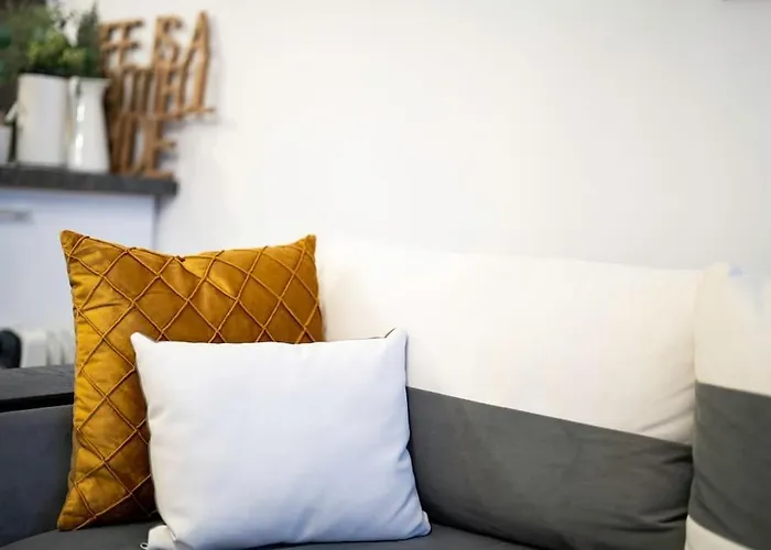 Peaceful W/ Amazing View Apartment